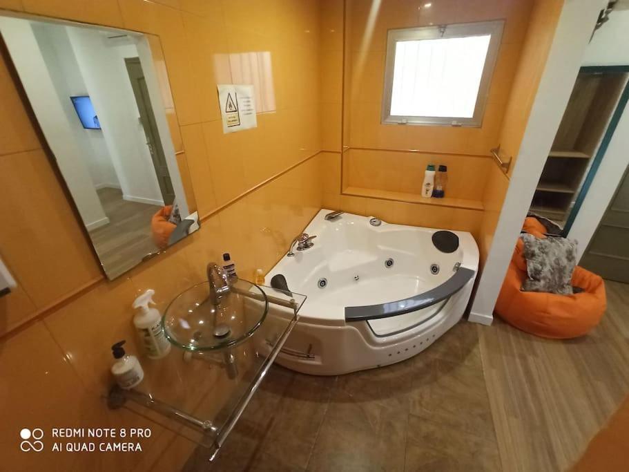 Apartamento Vacacional Lägenhet Torrevieja Exteriör bild