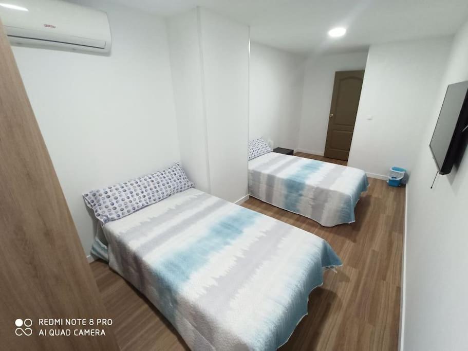 Apartamento Vacacional Lägenhet Torrevieja Exteriör bild